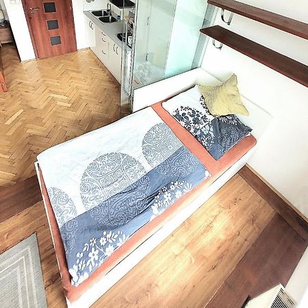 Modern Apartment Few Steps From Centre Πράγα Εξωτερικό φωτογραφία