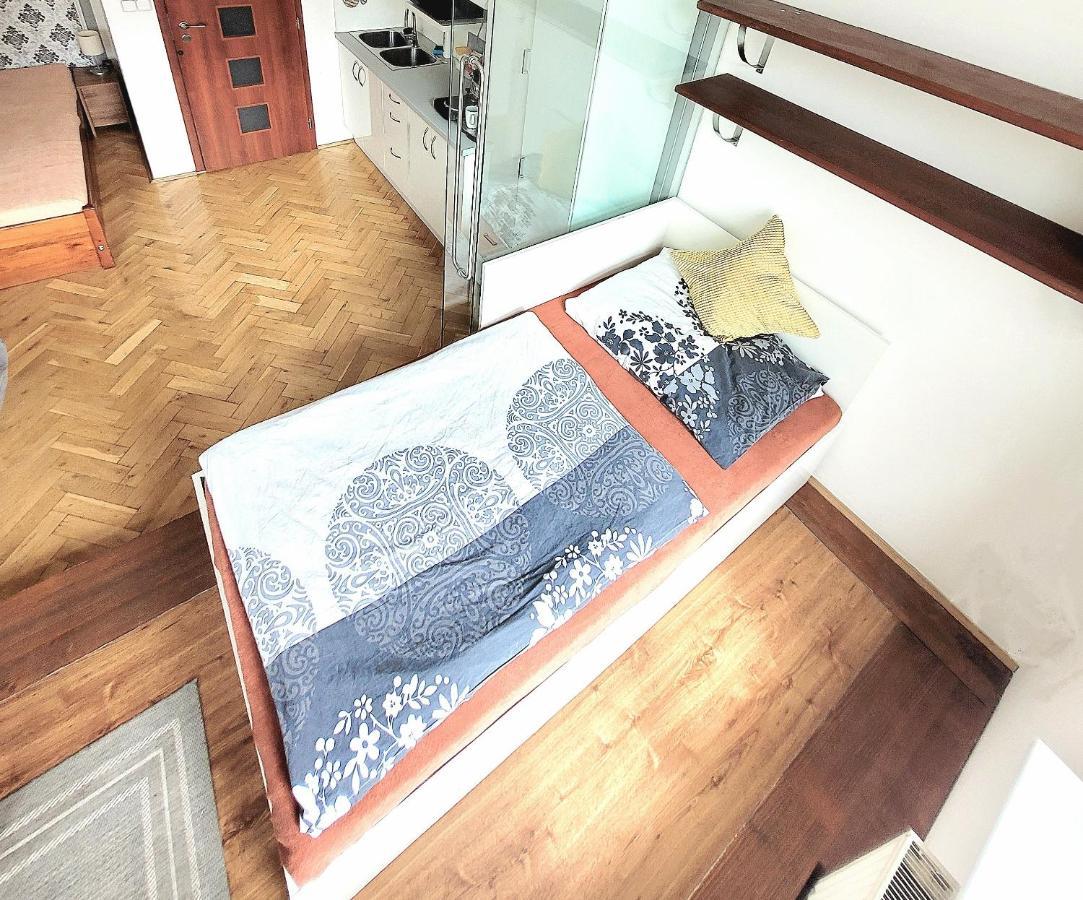Modern Apartment Few Steps From Centre Πράγα Εξωτερικό φωτογραφία