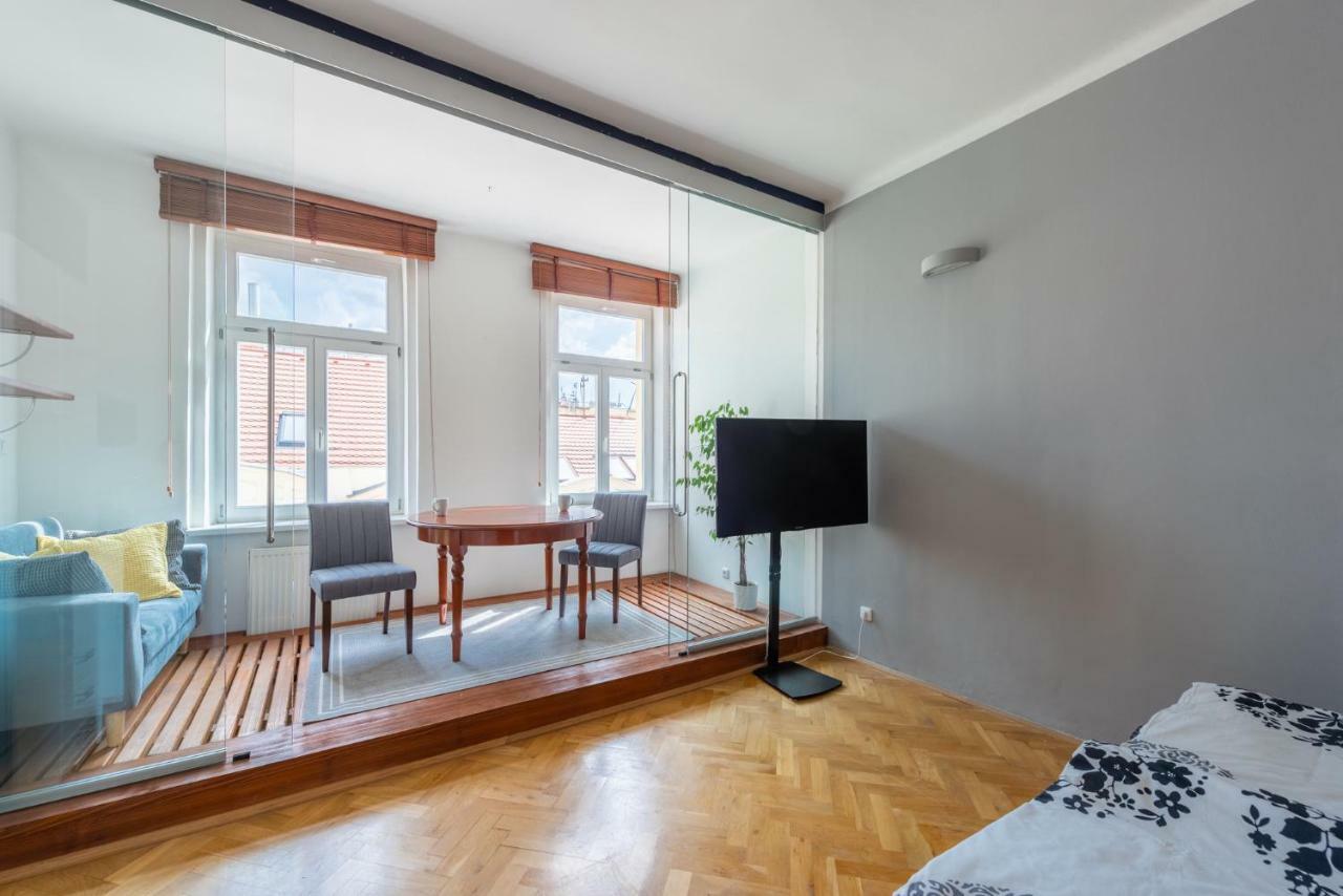Modern Apartment Few Steps From Centre Πράγα Εξωτερικό φωτογραφία